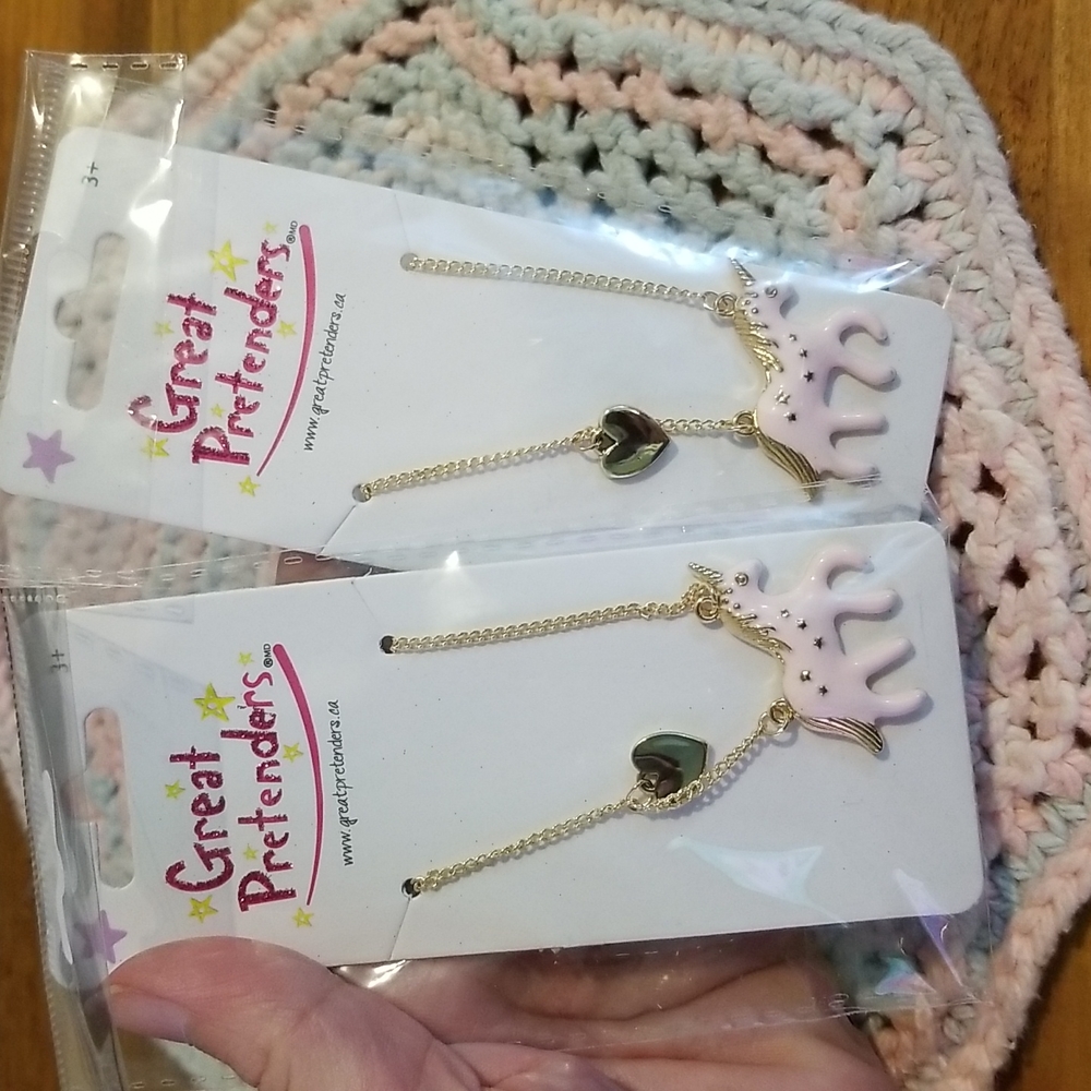Great Pretenders pink & gold unicorn necklaces (2) ages 3+ NWT
